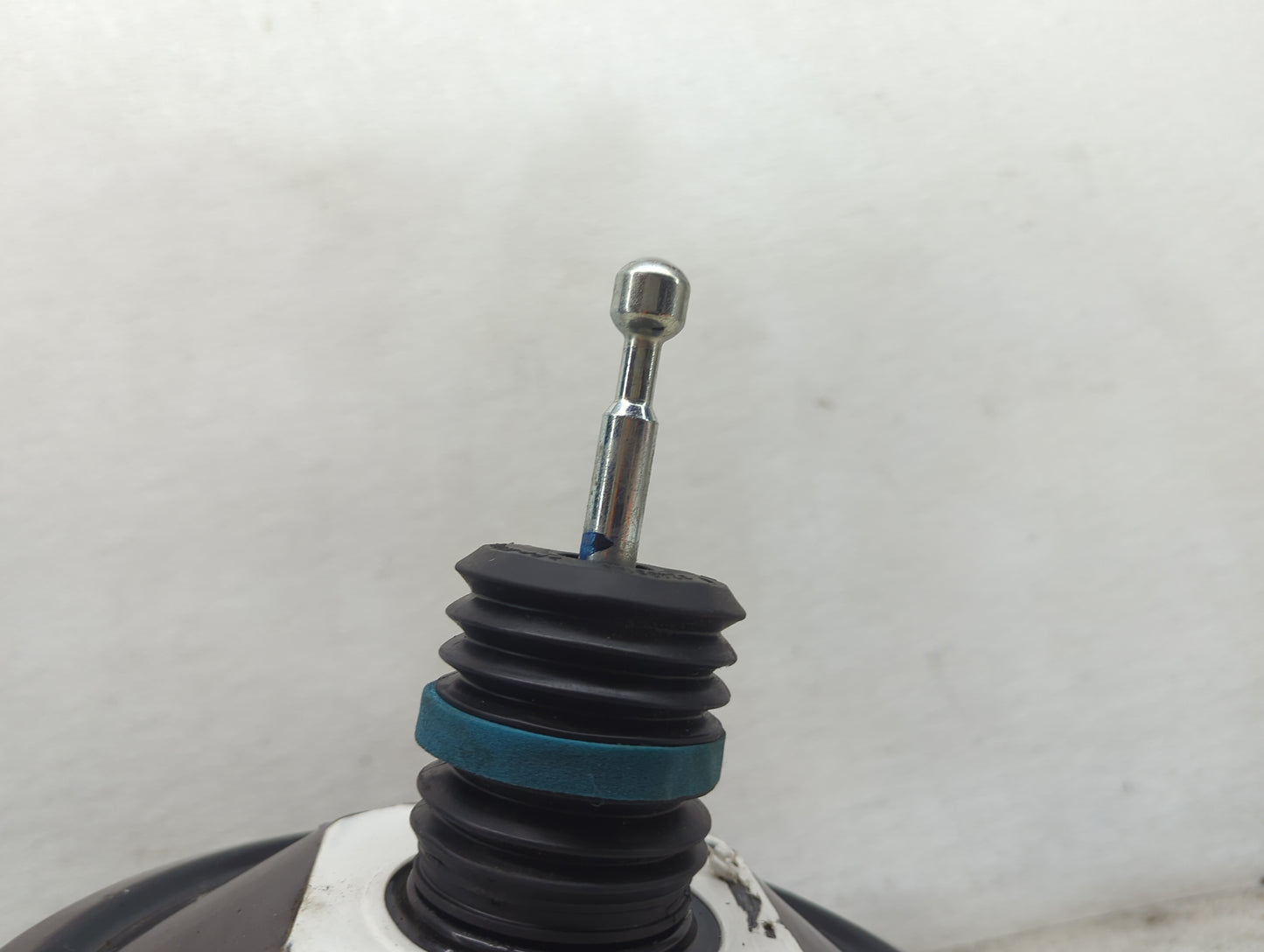 2018-2022 Chevrolet Traverse Power Brake Booster Oem 1490299 - Oemusedautoparts1.com