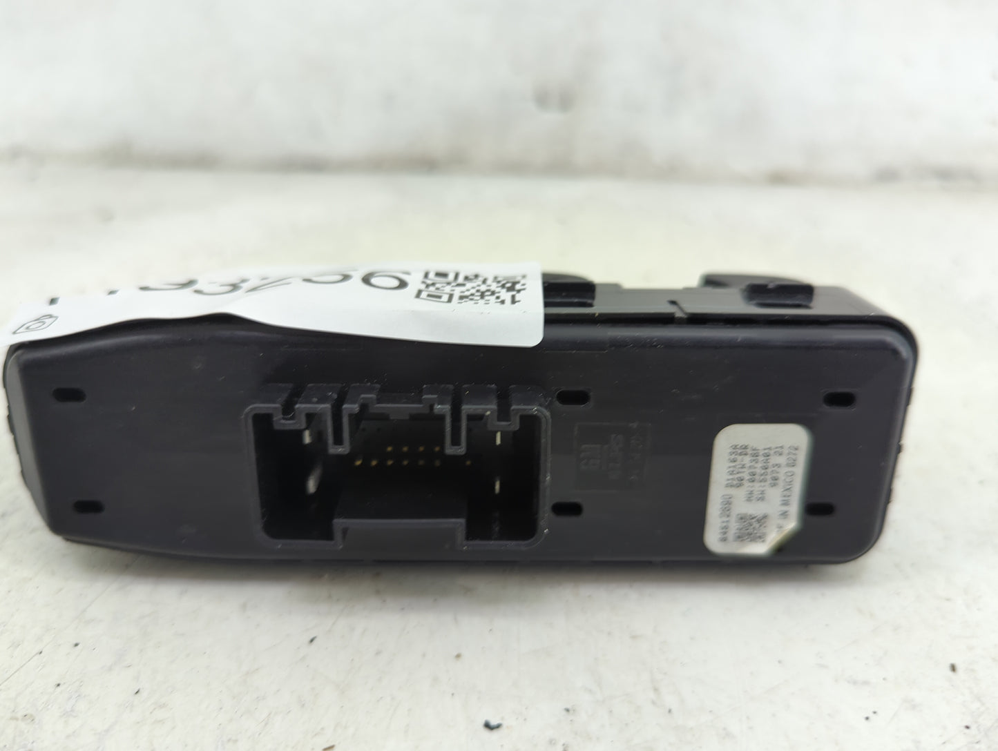 2018-2022 Chevrolet Traverse Master Power Window Switch Replacement Driver Side Left P/N:84512890 84412690 Fits OEM Used Aut