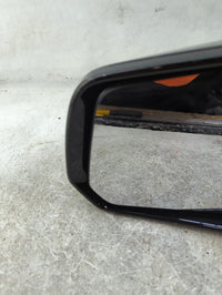 2018-2022 Chevrolet Traverse Driver Side View Mirror - Left Door Mirror OEM Used - Oemusedautoparts1.com
