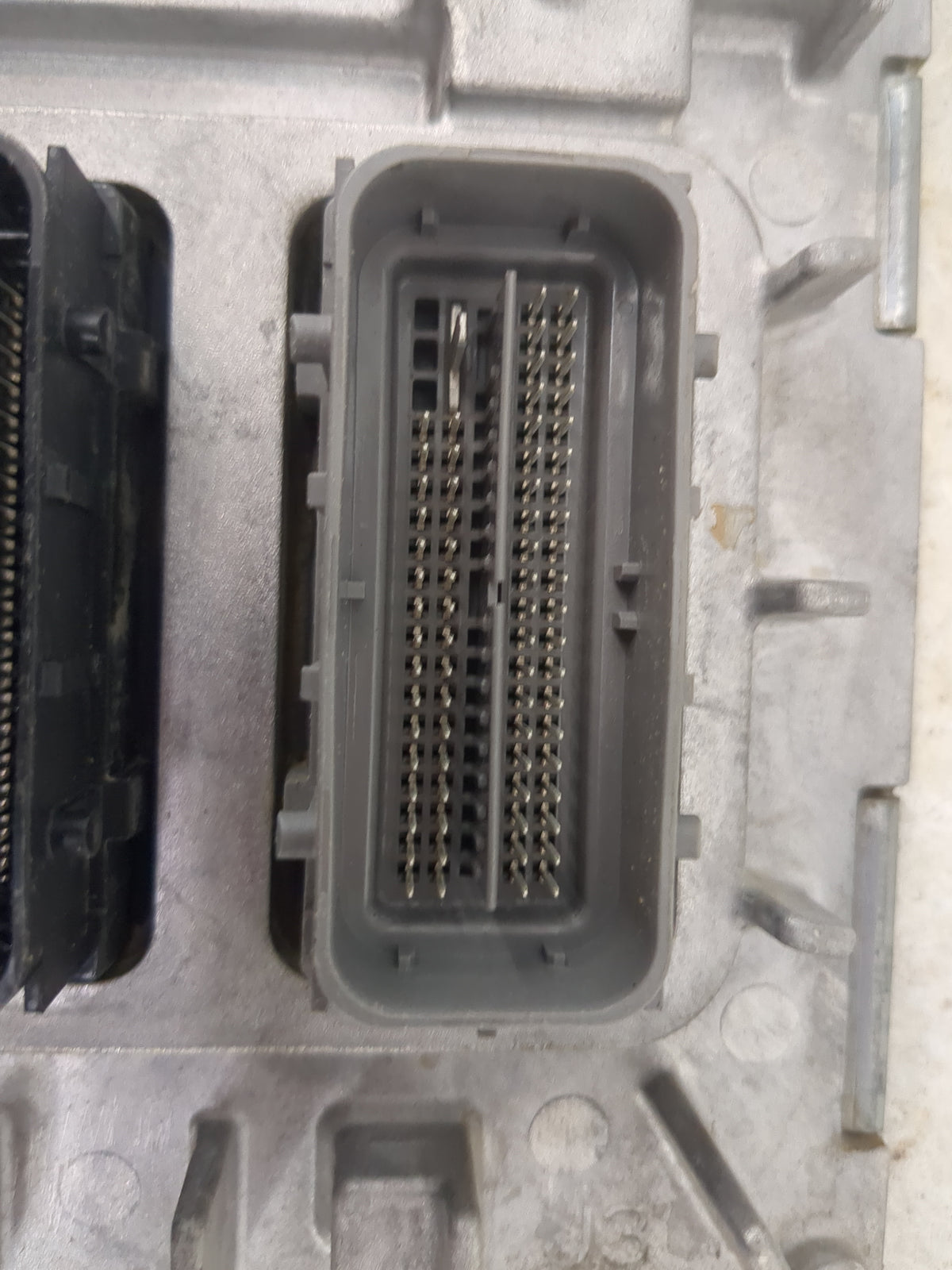2018-2022 Chevrolet Traverse PCM Engine Control Computer ECU ECM PCU OEM P/N:12697045 12687296 Fits OEM Used Auto Parts - Oe