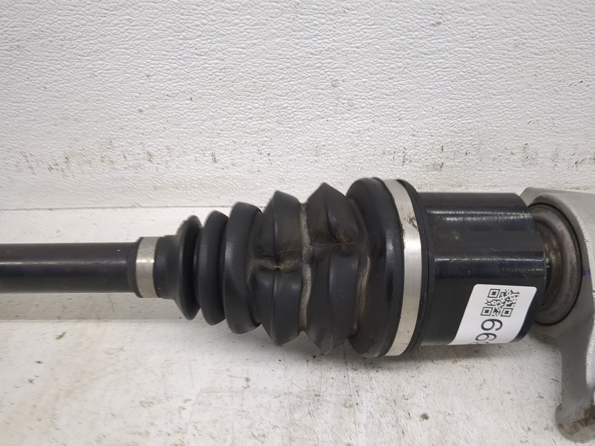 2018-2022 Chevrolet Traverse Axle Shaft Front Passenger Cv C/v 1520899 - Oemusedautoparts1.com
