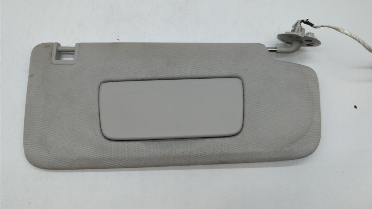 2018-2022 Chevrolet Traverse Sun Visor Shade Replacement Driver Left Mirror Fits Fits 2018 2019 2020 2021 2022 OEM Used Auto