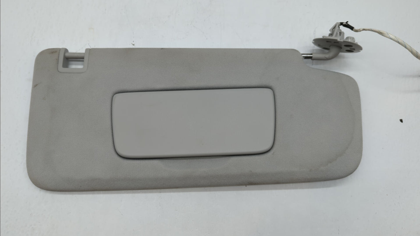 2018-2022 Chevrolet Traverse Sun Visor Shade Replacement Driver Left Mirror Fits Fits 2018 2019 2020 2021 2022 OEM Used Auto