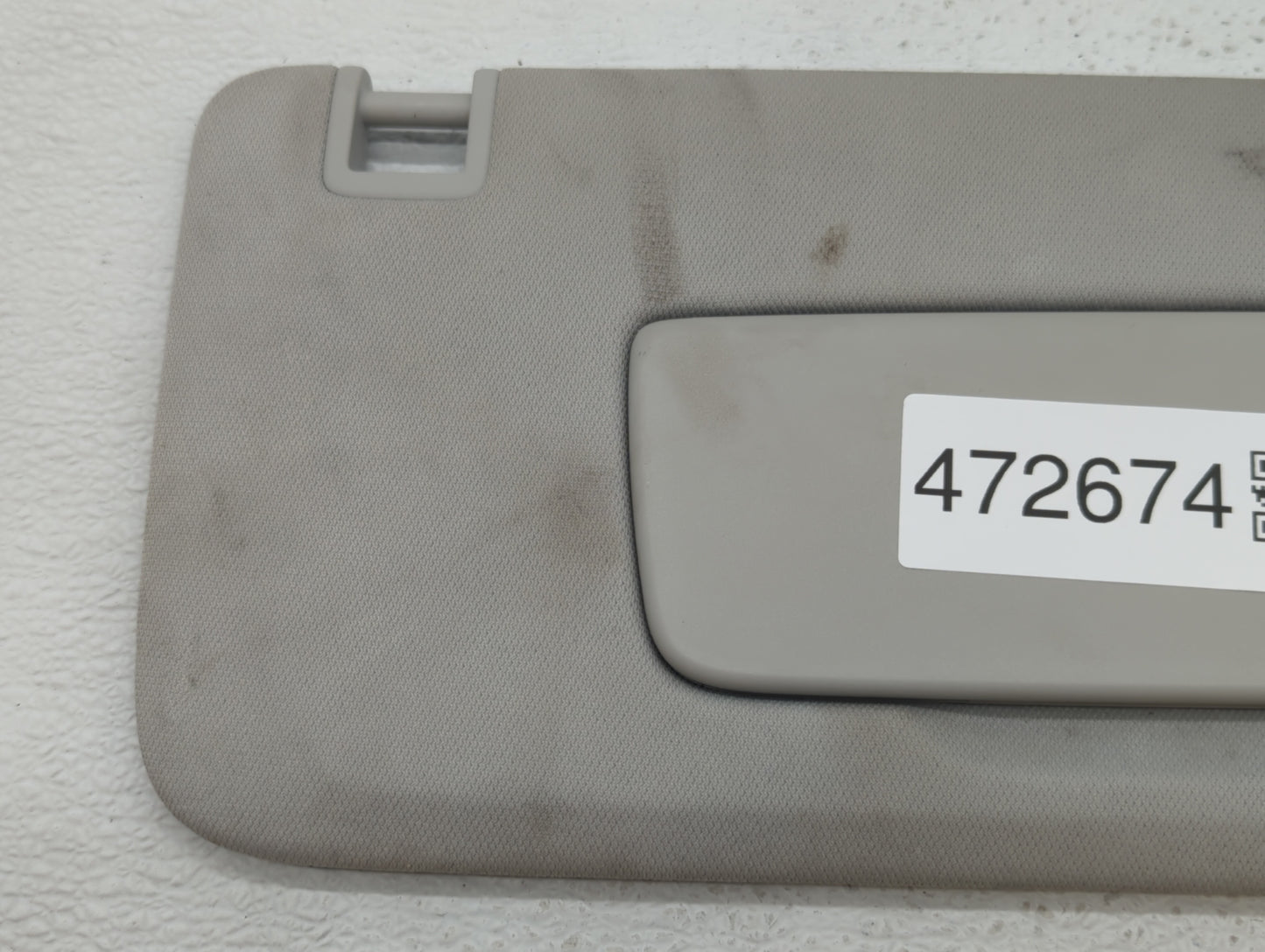 2018-2022 Chevrolet Traverse Sun Visor Shade Replacement Passenger Right Mirror Fits Fits 2018 2019 2020 2021 2022 OEM Used 