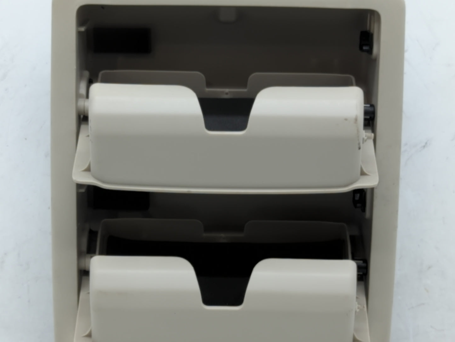 2019 Chevrolet Traverse Overhead Roof Console - Oemusedautoparts1.com