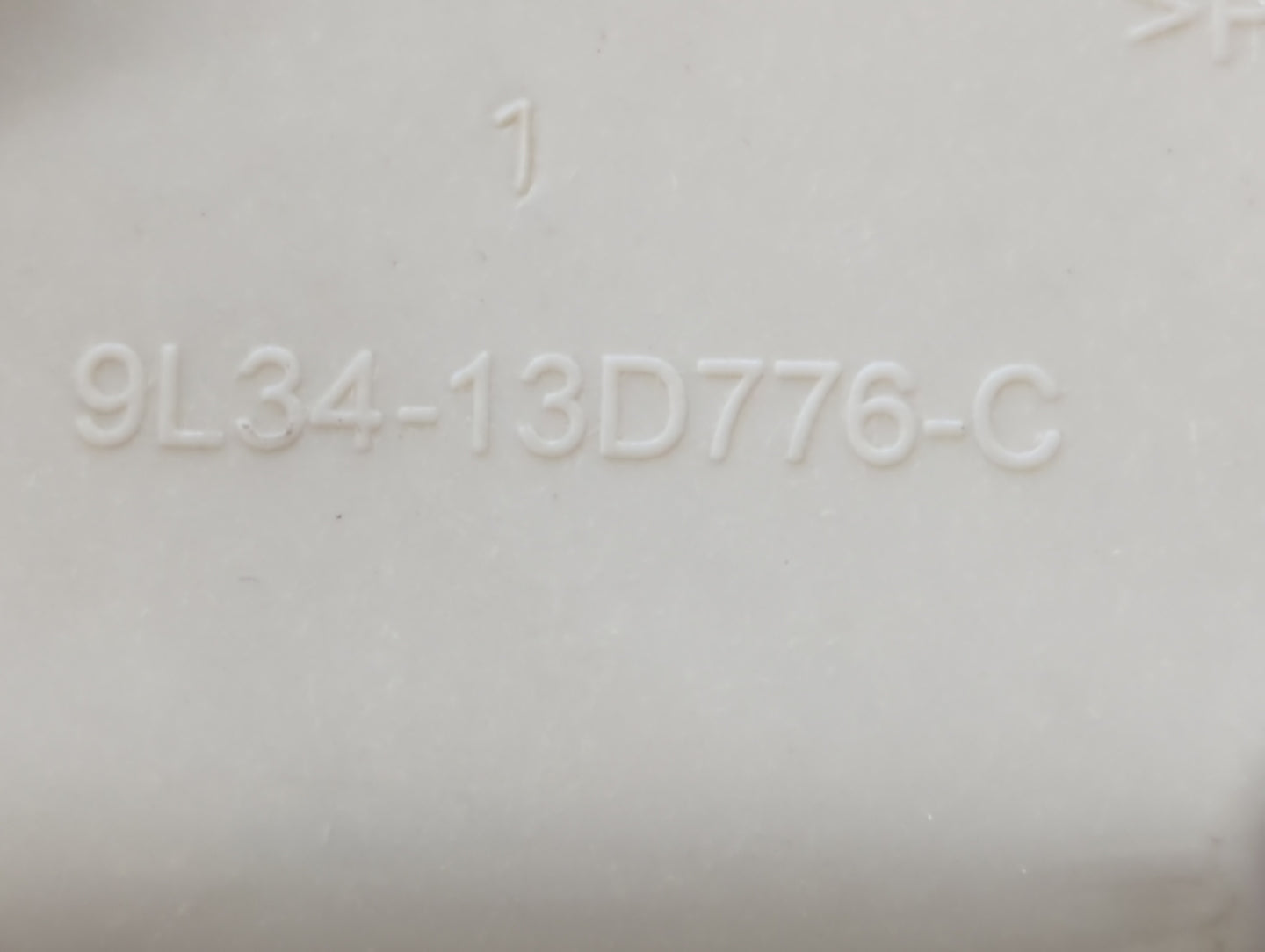 2019 Chevrolet Traverse Overhead Roof Console - Oemusedautoparts1.com