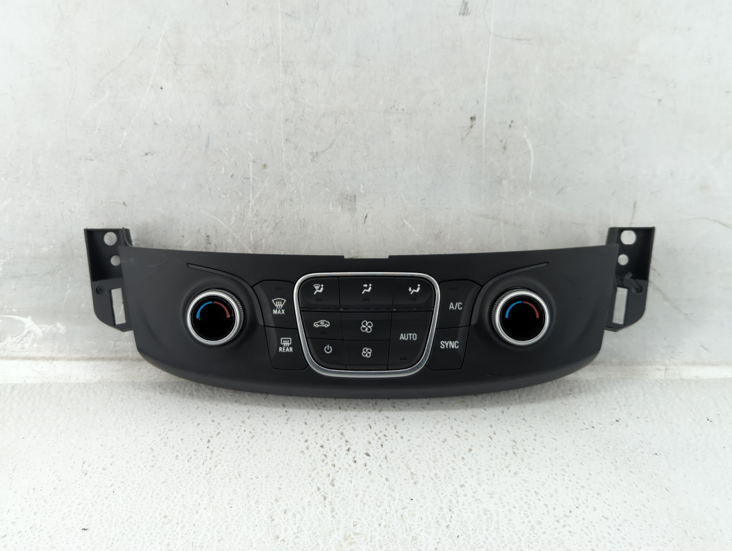 2018-2022 Chevrolet Traverse Climate Control Module Temperature AC/Heater Replacement P/N:84344401 Fits OEM Used Auto Parts 