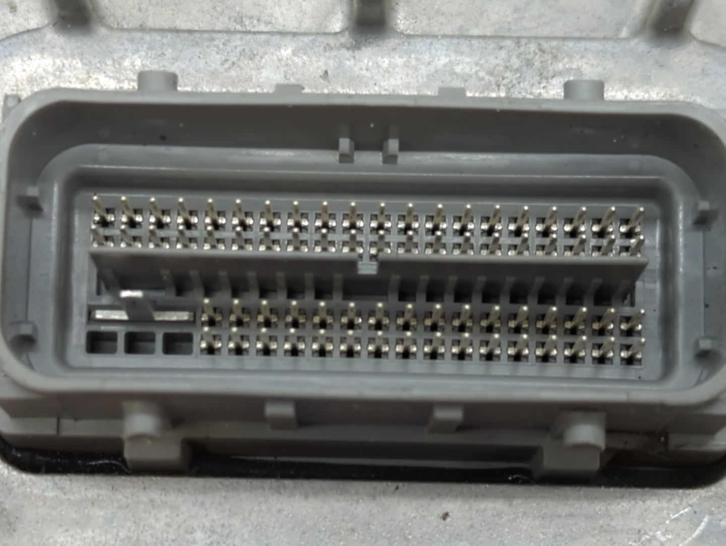 2018-2022 Chevrolet Traverse PCM Engine Control Computer ECU ECM PCU OEM P/N:12697045 Fits Fits 2016 2017 2018 2019 2020 202