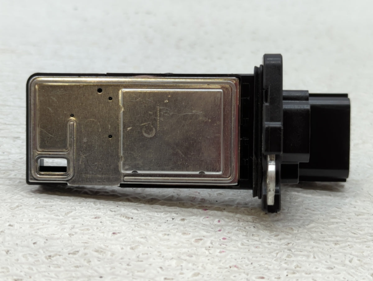 Chevrolet Traverse Mass Air Flow Meter Maf Sensor 606382 - Oemusedautoparts1.com
