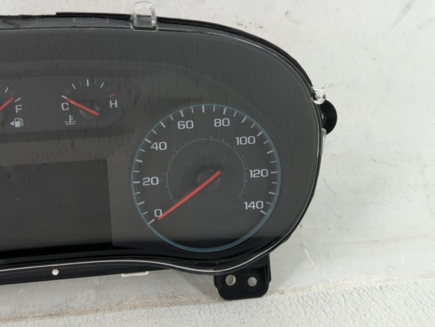 2019 Chevrolet Traverse Instrument Cluster Speedometer Gauges P/N:812610798 84600112 Fits OEM Used Auto Parts - Oemusedautop
