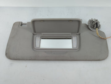 2018-2022 Chevrolet Traverse Sun Visor Shade Replacement Passenger Right Mirror Fits Fits 2018 2019 2020 2021 2022 OEM Used 
