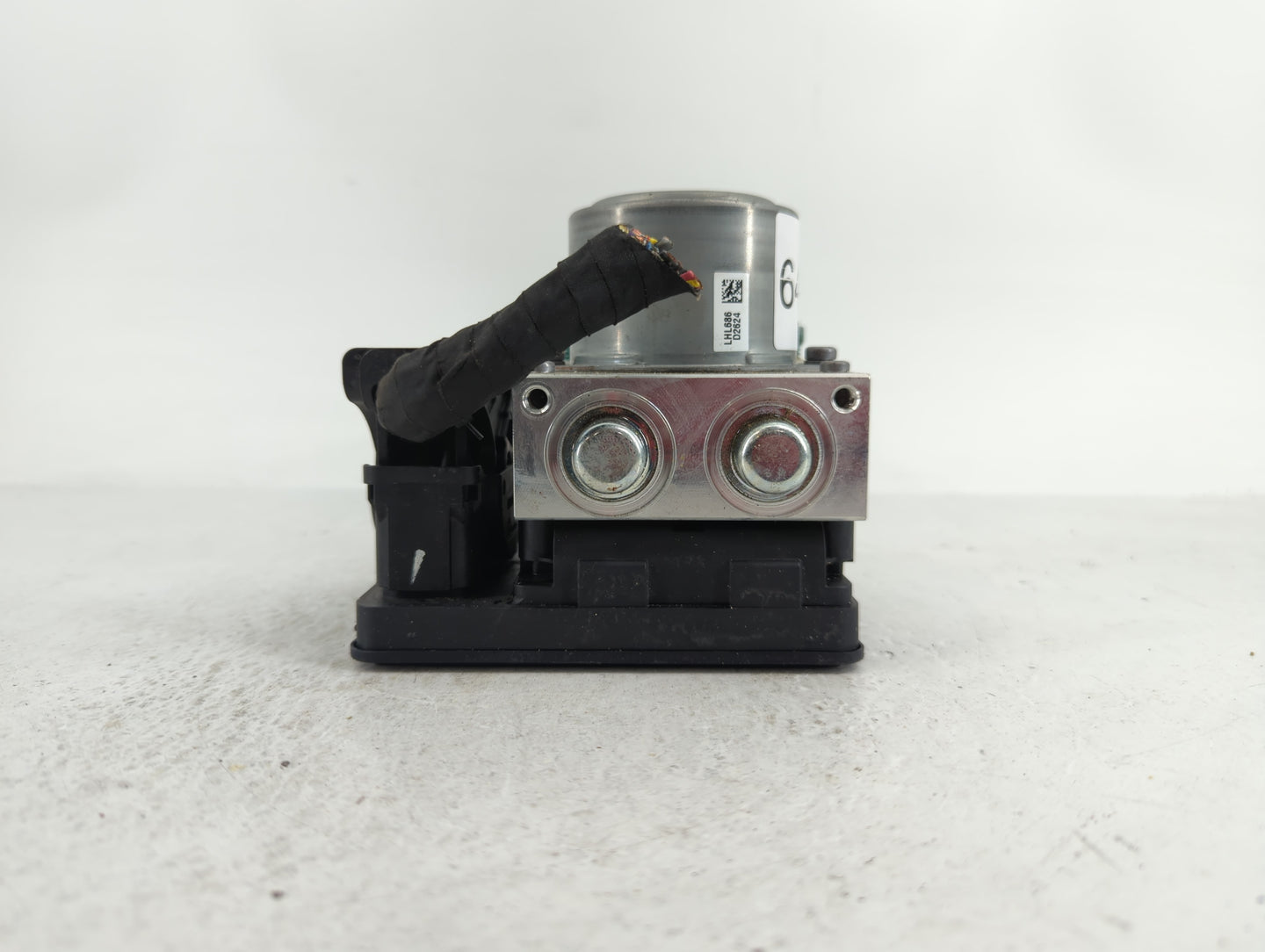 2019 Chevrolet Traverse ABS Pump Control Module Replacement P/N:84503309 84502698 Fits Fits 2020 2021 2022 OEM Used Auto Par