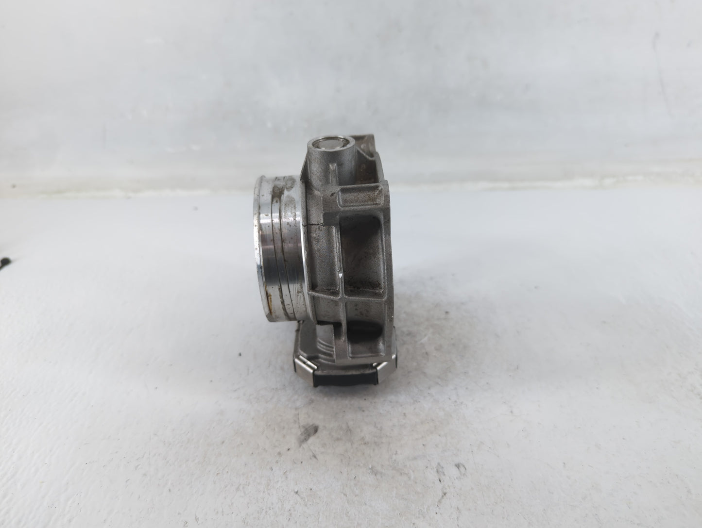 2017-2022 Chevrolet Traverse Throttle Body P/N:12670981AA Fits Fits 2012 2013 2014 2015 2016 2017 2018 2019 2020 2021 2022 O