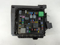 2018-2019 Chevrolet Traverse Fusebox Fuse Box Panel Relay Module P/N:7154-0936-30 Fits Fits 2018 2019 OEM Used Auto Parts - 