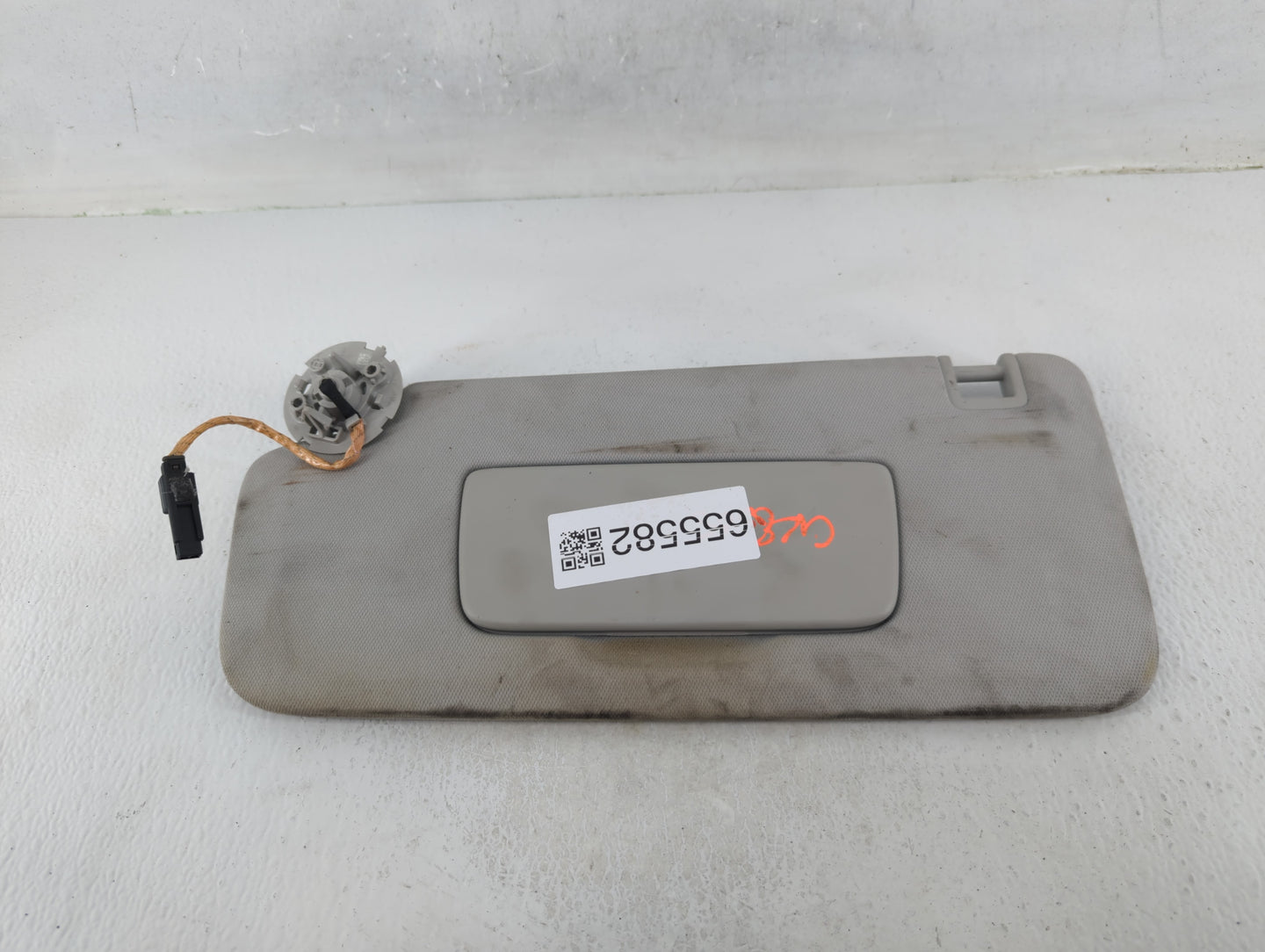 2018-2022 Chevrolet Traverse Sun Visor Shade Replacement Driver Left Mirror Fits Fits 2018 2019 2020 2021 2022 OEM Used Auto