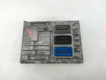 compare product 2018-2022 Chevrolet Traverse PCM Engine Control Computer ECU ECM PCU OEM P/N:12697045 Fits Fits 2016 2017 2018 2019 2020 2021 2022 OEM Used Auto Parts