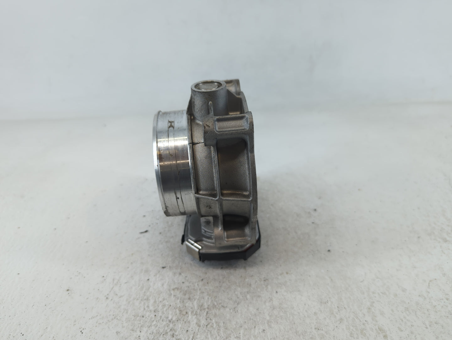 2017-2022 Chevrolet Traverse Throttle Body P/N:12670981AA Fits Fits 2012 2013 2014 2015 2016 2017 2018 2019 2020 2021 2022 O
