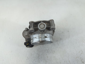 2017-2022 Chevrolet Traverse Throttle Body P/N:12670981AA Fits Fits 2012 2013 2014 2015 2016 2017 2018 2019 2020 2021 2022 OEM Used Auto Parts