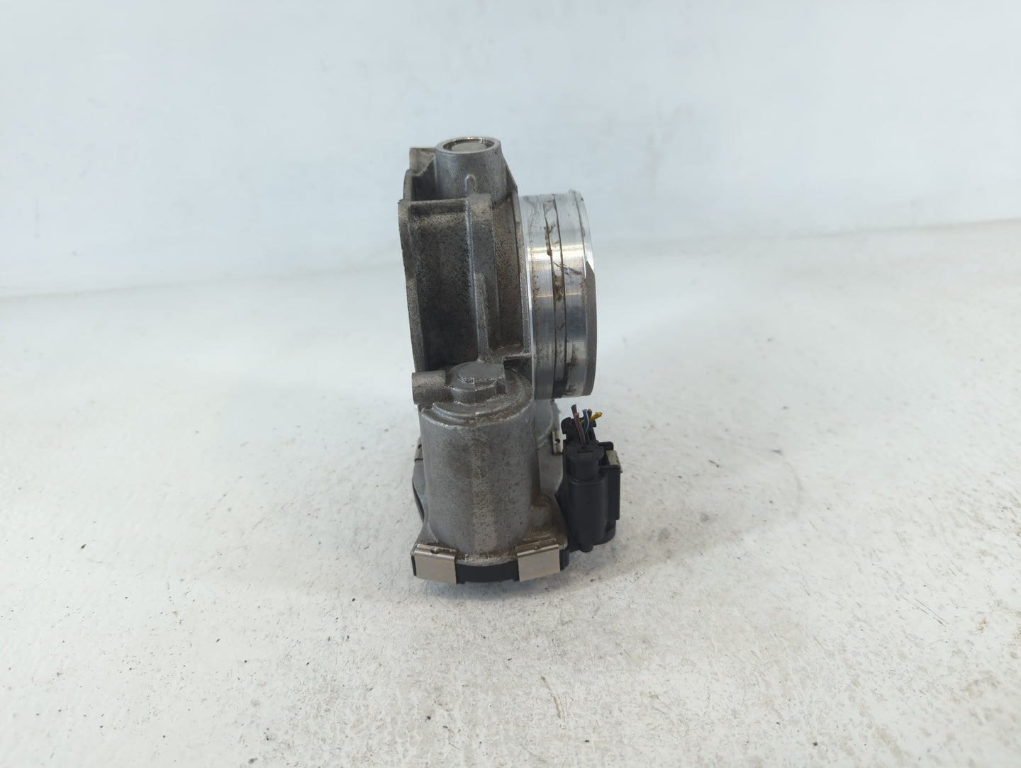 2017-2022 Chevrolet Traverse Throttle Body P/N:12670981AA Fits Fits 2012 2013 2014 2015 2016 2017 2018 2019 2020 2021 2022 O