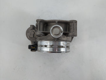 2017-2022 Chevrolet Traverse Throttle Body P/N:12670981AA Fits Fits 2012 2013 2014 2015 2016 2017 2018 2019 2020 2021 2022 OEM Used Auto Parts