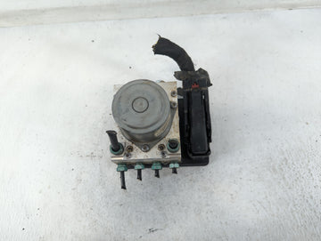 2019-2022 Chevrolet Traverse ABS Pump Control Module Replacement P/N:84503309 Fits Fits 2019 2020 2021 2022 OEM Used Auto Parts