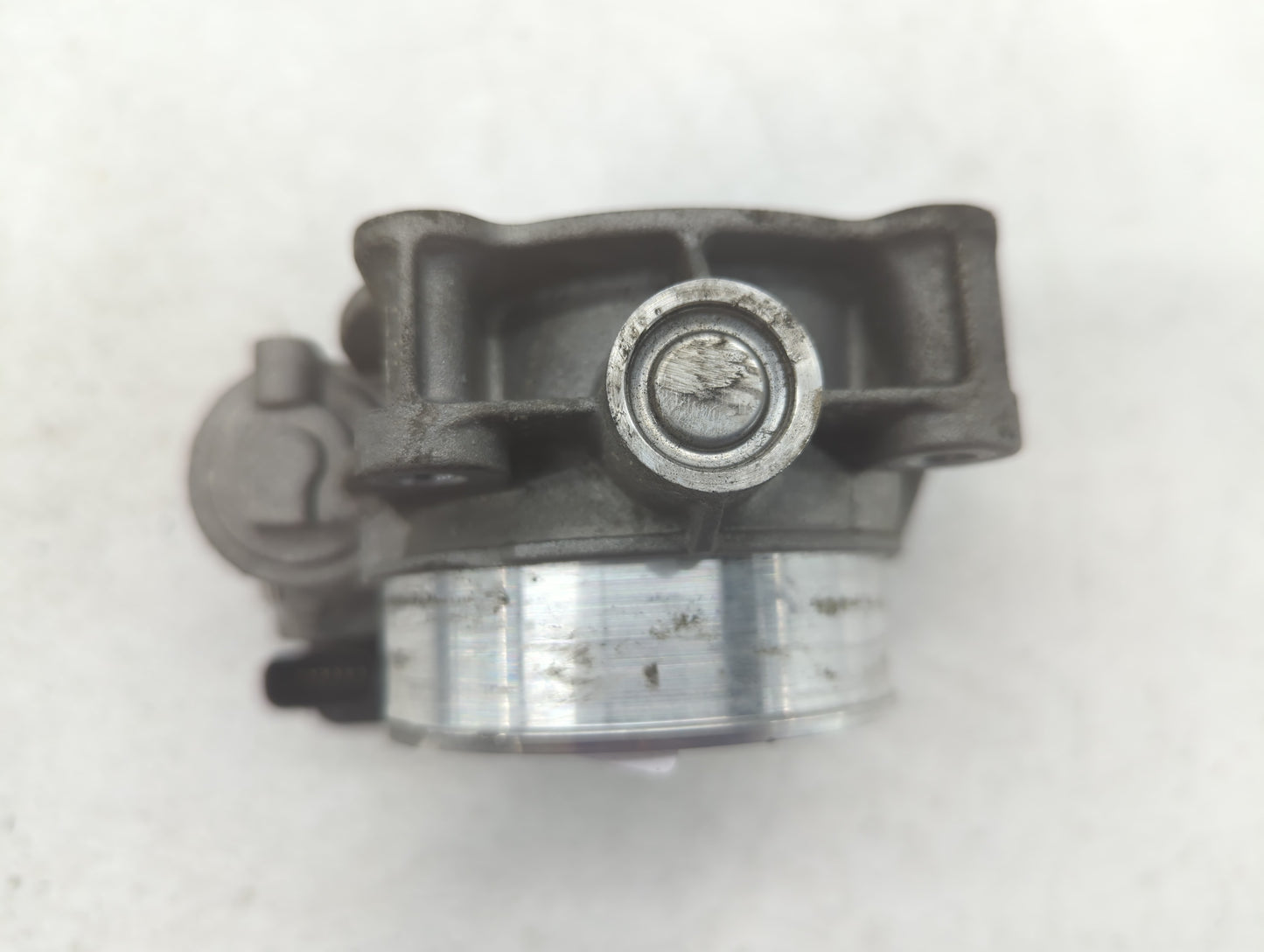 2017-2022 Chevrolet Traverse Throttle Body P/N:12670981AA Fits Fits 2012 2013 2014 2015 2016 2017 2018 2019 2020 2021 2022 O