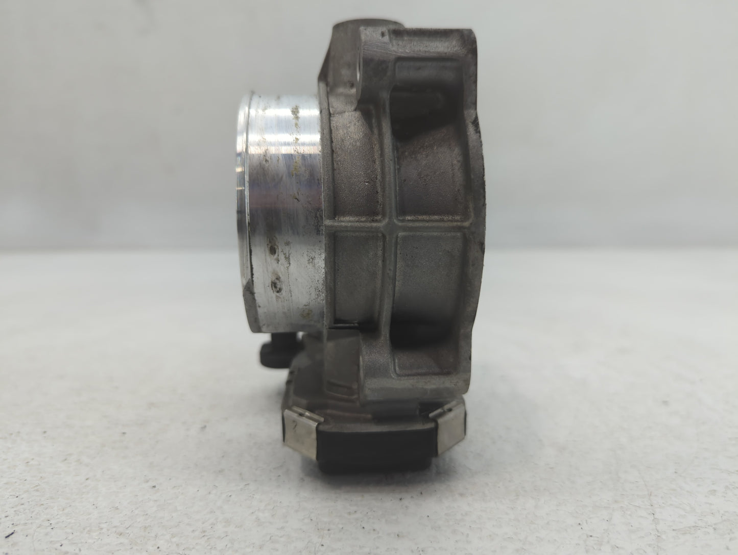 2017-2022 Chevrolet Traverse Throttle Body P/N:12670981AA Fits Fits 2012 2013 2014 2015 2016 2017 2018 2019 2020 2021 2022 O
