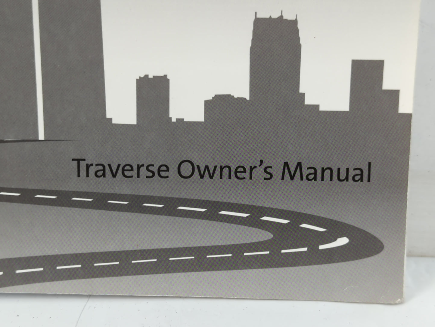 2019 Chevrolet Traverse Owners Manual Book Guide P/N:84149414A OEM Used Auto Parts - Oemusedautoparts1.com