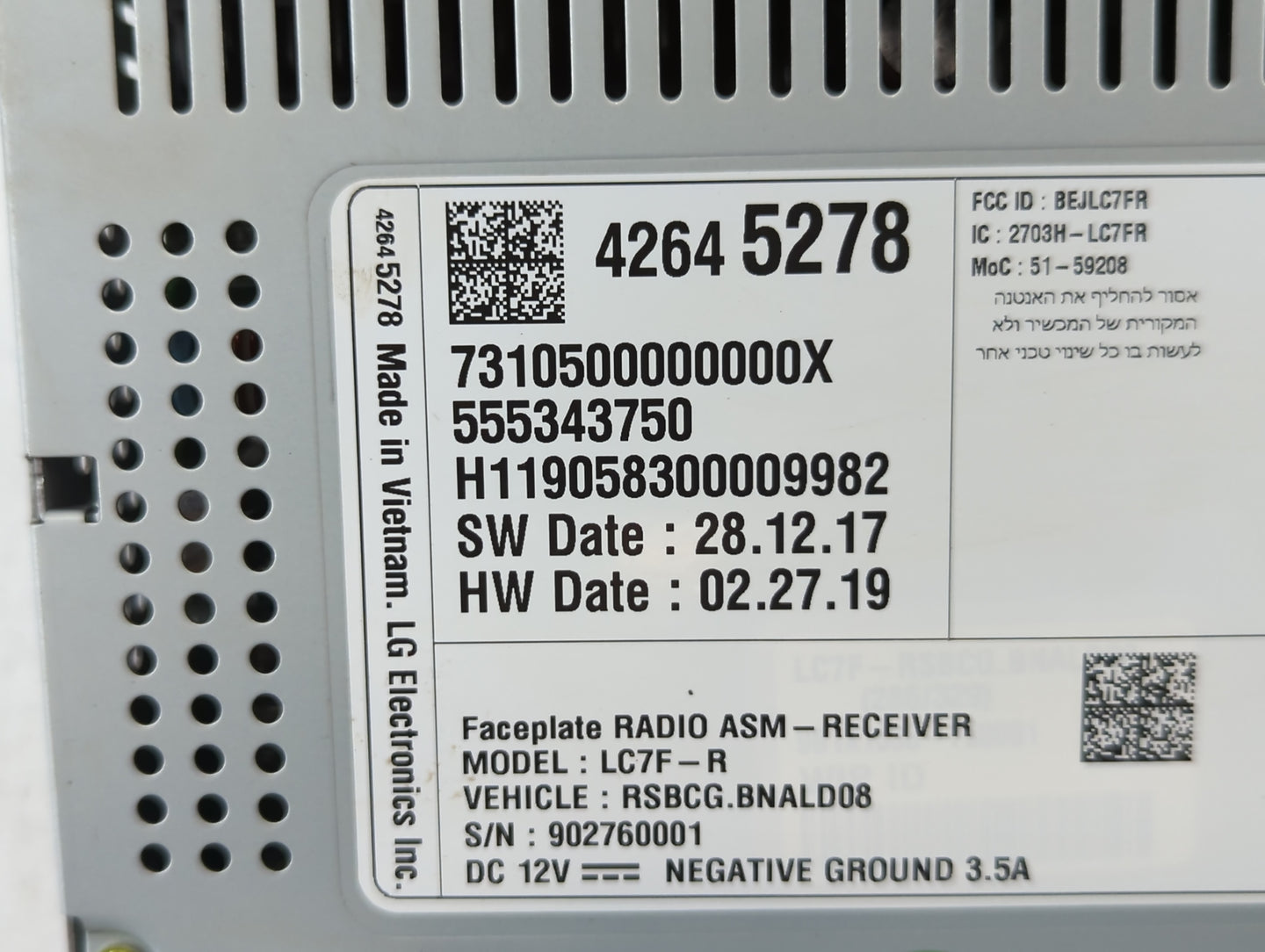 2018-2021 Chevrolet Traverse Am Fm Cd Player Radio Receiver - Oemusedautoparts1.com