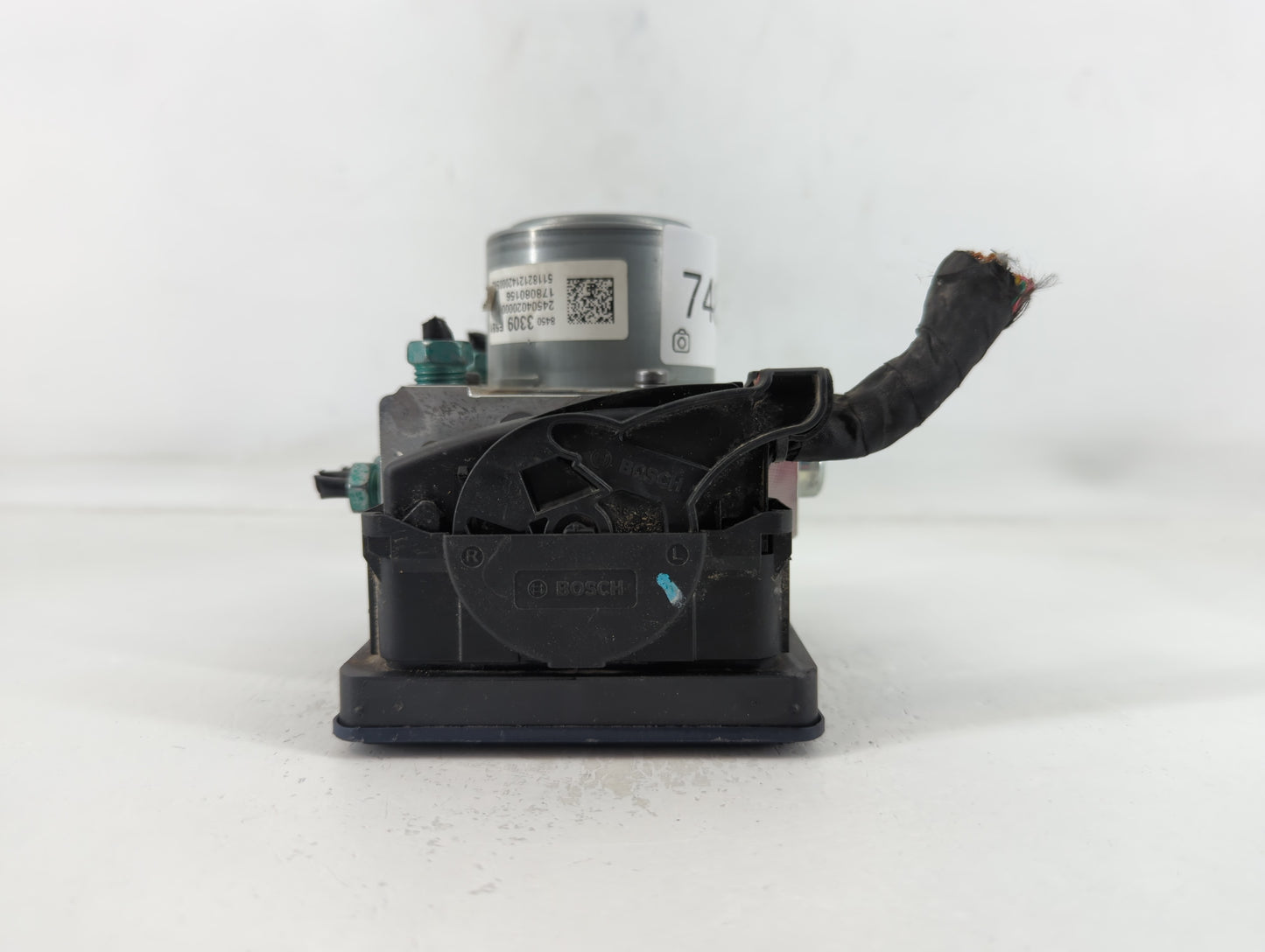 2019-2022 Chevrolet Traverse ABS Pump Control Module Replacement P/N:84503309 Fits Fits 2019 2020 2021 2022 OEM Used Auto Pa