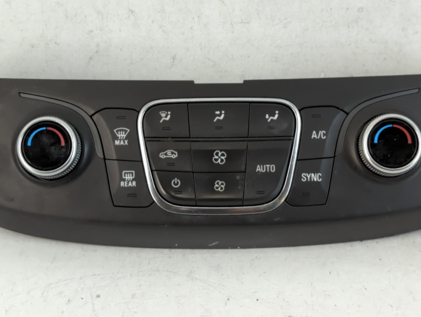 2018-2022 Chevrolet Traverse Climate Control Module Temperature AC/Heater Replacement P/N:84344401 Fits OEM Used Auto Parts 