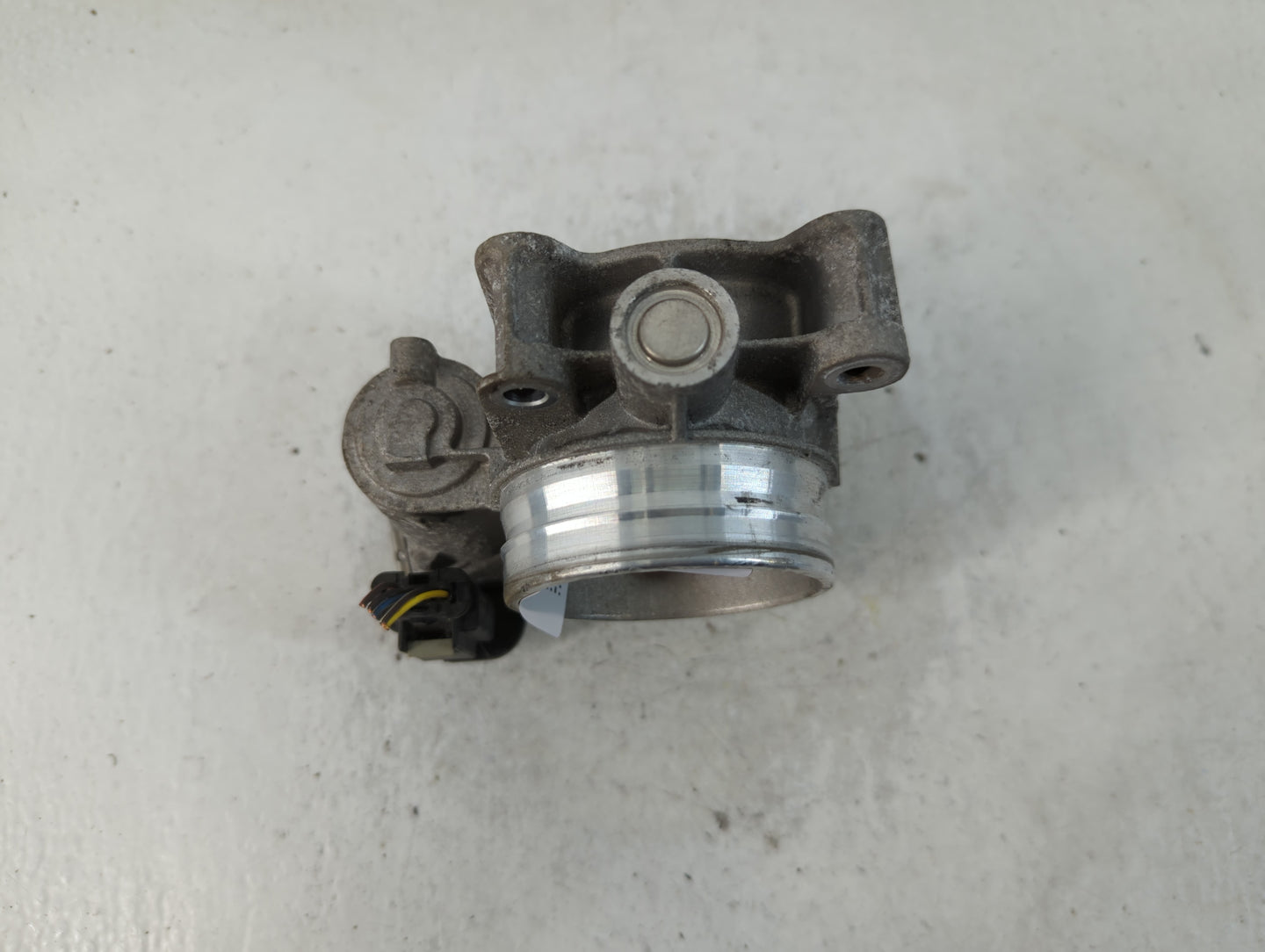 2018-2019 Chevrolet Traverse Throttle Body P/N:12681472AA Fits Fits 2013 2014 2015 2016 2017 2018 2019 2020 2021 OEM Used Au