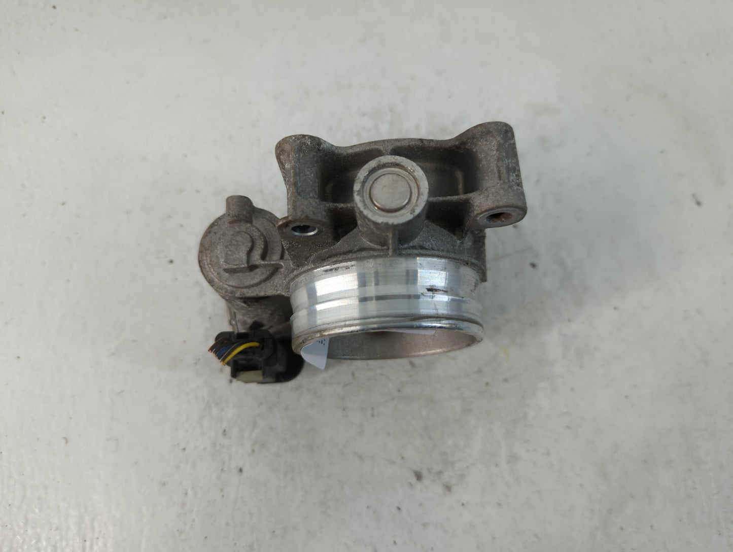 2018-2019 Chevrolet Traverse Throttle Body P/N:12681472AA Fits Fits 2013 2014 2015 2016 2017 2018 2019 2020 2021 OEM Used Au