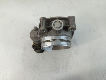 2017-2022 Chevrolet Traverse Throttle Body P/N:12670981AA Fits Fits 2012 2013 2014 2015 2016 2017 2018 2019 2020 2021 2022 OEM Used Auto Parts