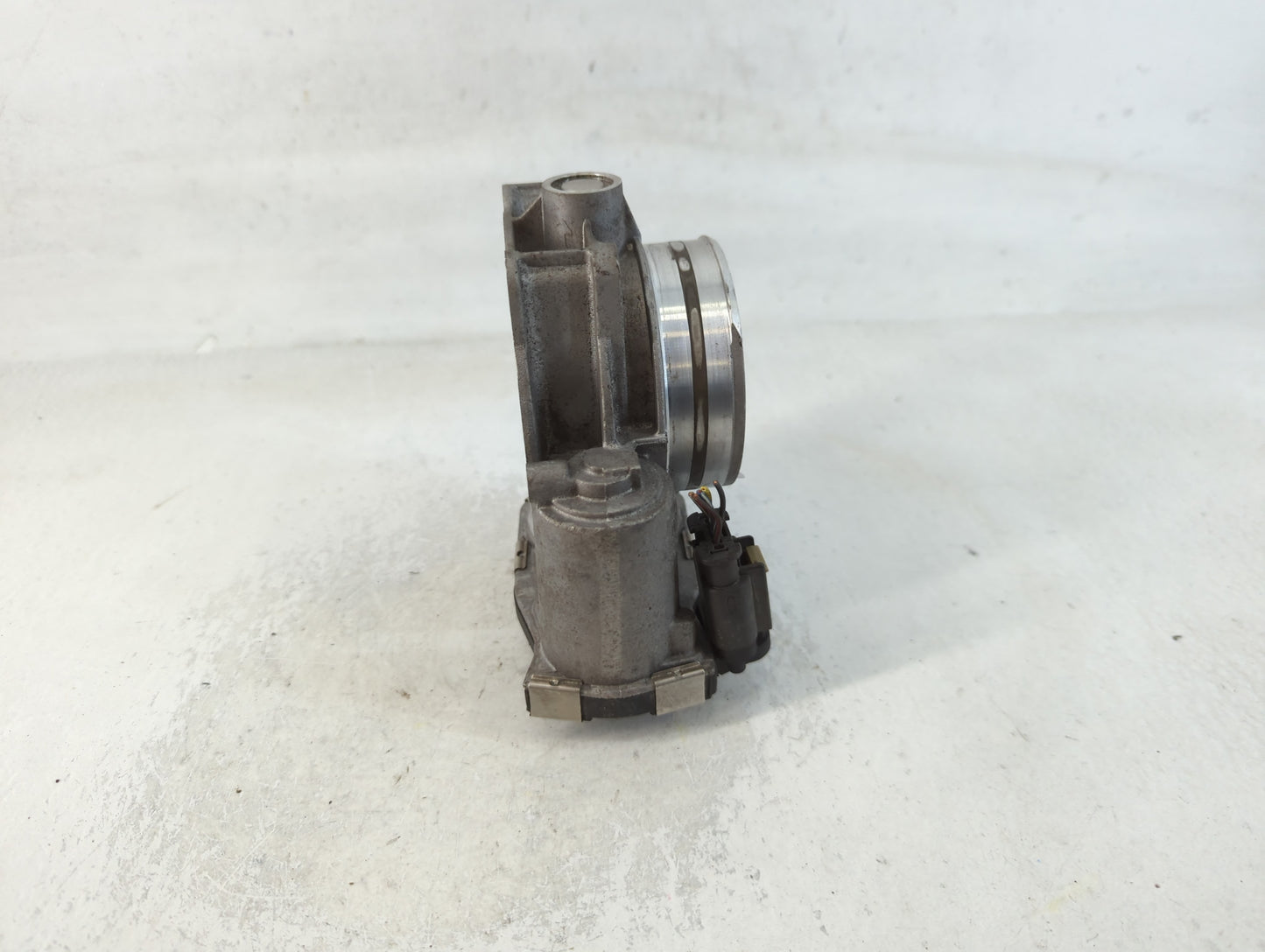 2017-2022 Chevrolet Traverse Throttle Body P/N:12670981AA Fits Fits 2012 2013 2014 2015 2016 2017 2018 2019 2020 2021 2022 O