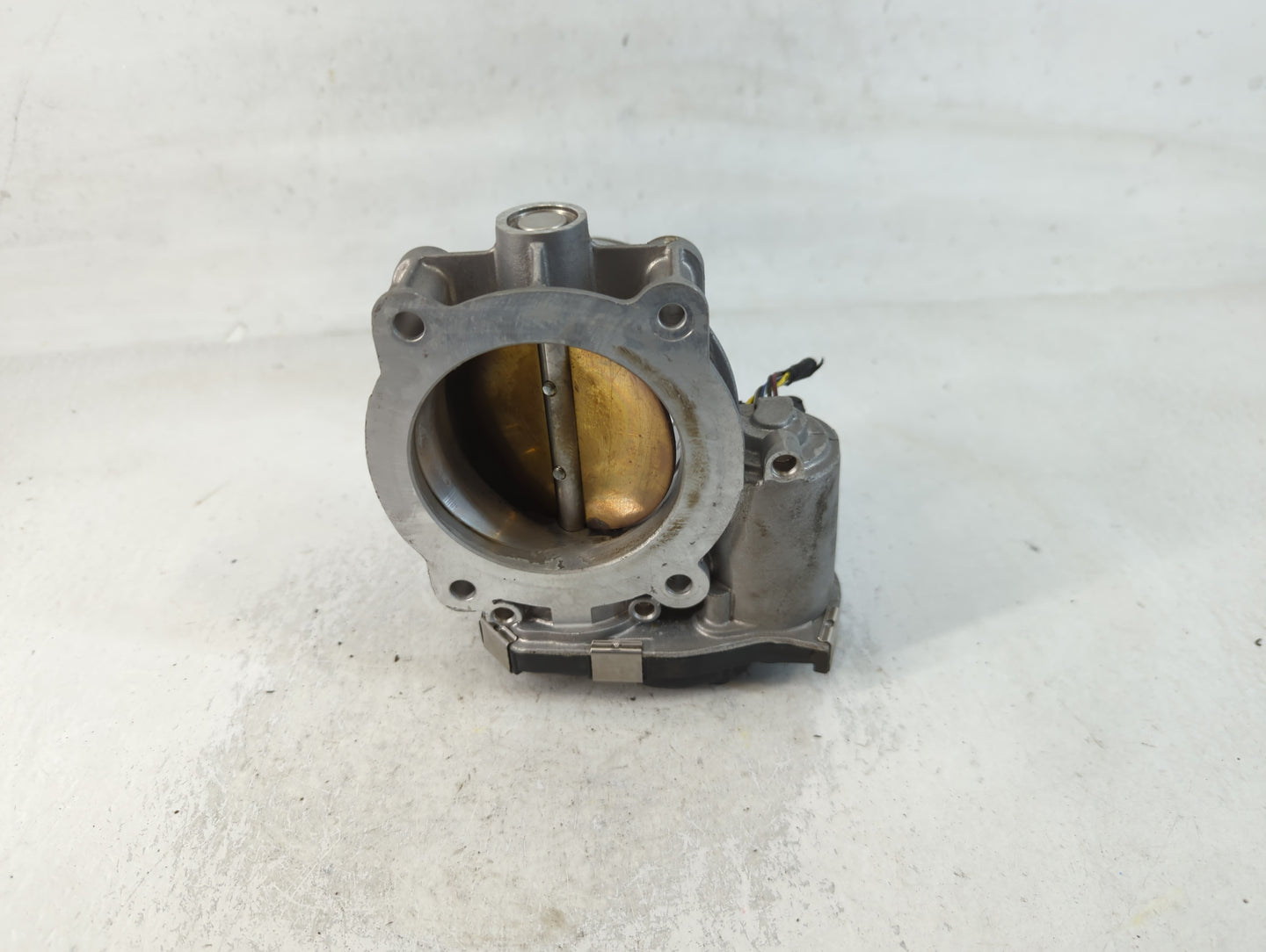 2018-2019 Chevrolet Traverse Throttle Body P/N:12670981AA Fits Fits 2013 2014 2015 2016 2017 2018 2019 2020 2021 OEM Used Au