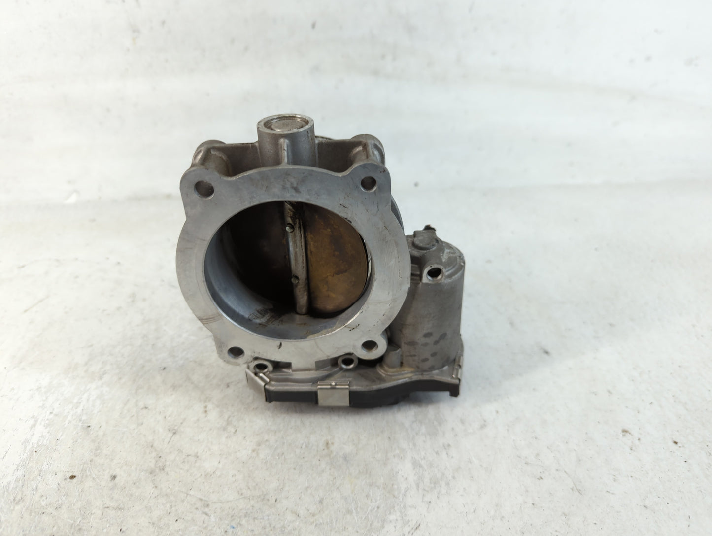 2018-2019 Chevrolet Traverse Throttle Body P/N:12670981AA Fits Fits 2013 2014 2015 2016 2017 2018 2019 2020 2021 OEM Used Au