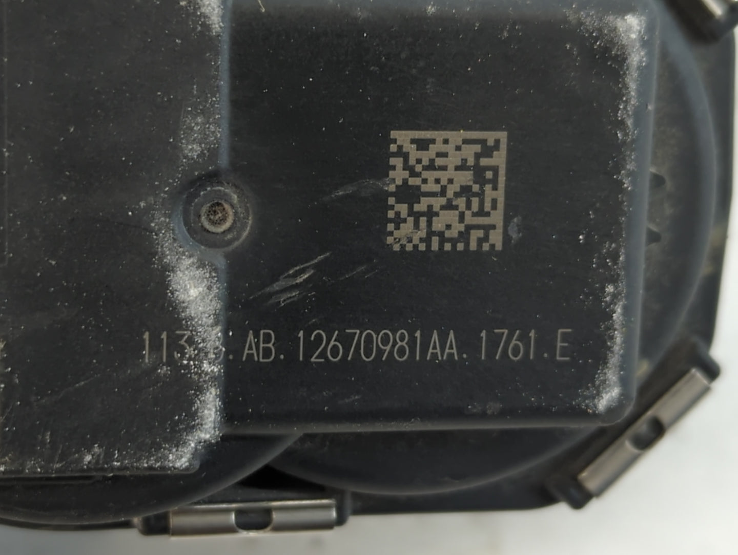2018-2019 Chevrolet Traverse Throttle Body P/N:12670981AA Fits Fits 2013 2014 2015 2016 2017 2018 2019 2020 2021 OEM Used Au