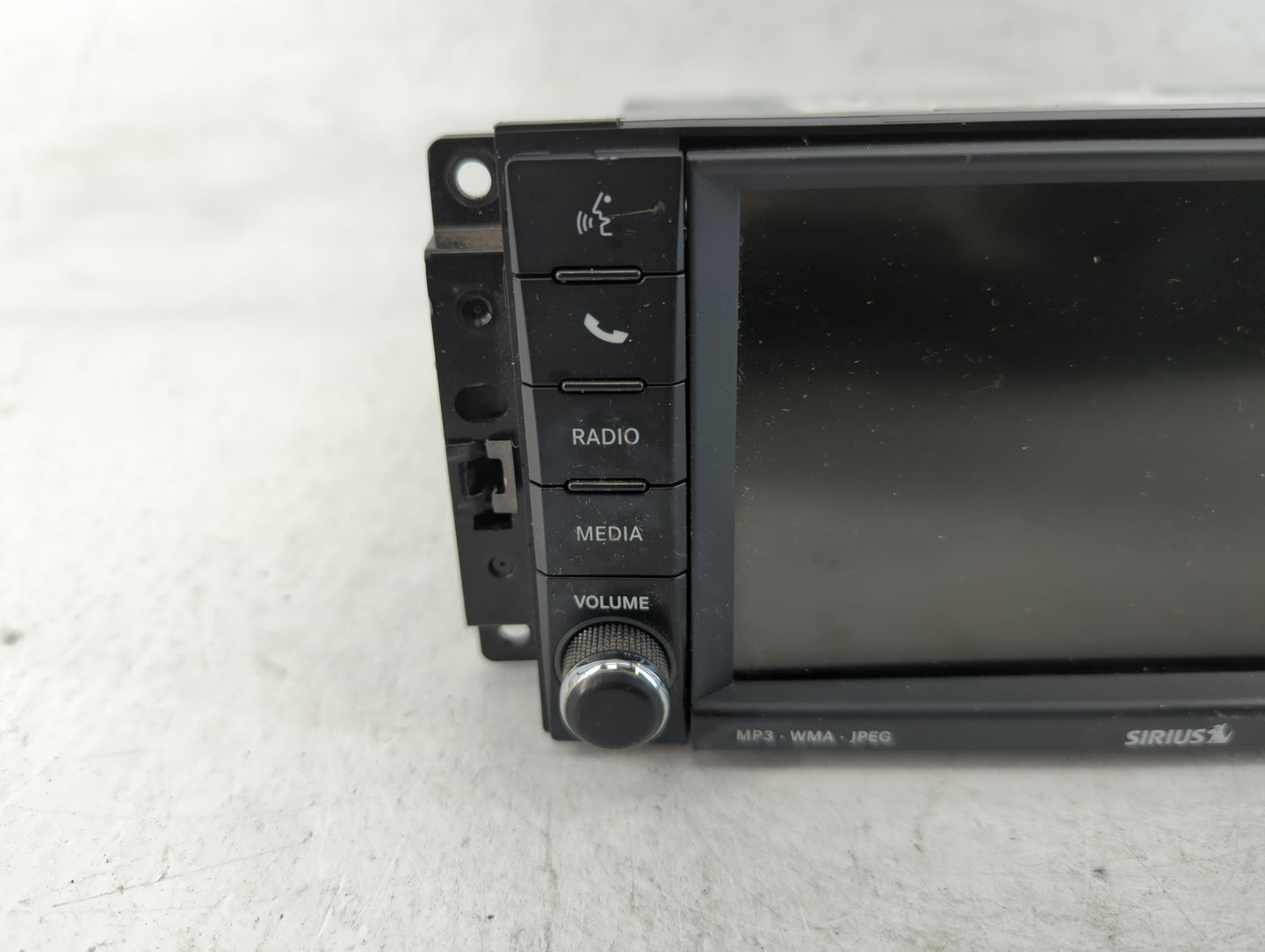2018-2021 Chevrolet Traverse Radio AM FM Cd Player Receiver Replacement P/N:P05064836AH Fits Fits 2018 2019 2020 2021 OEM Us