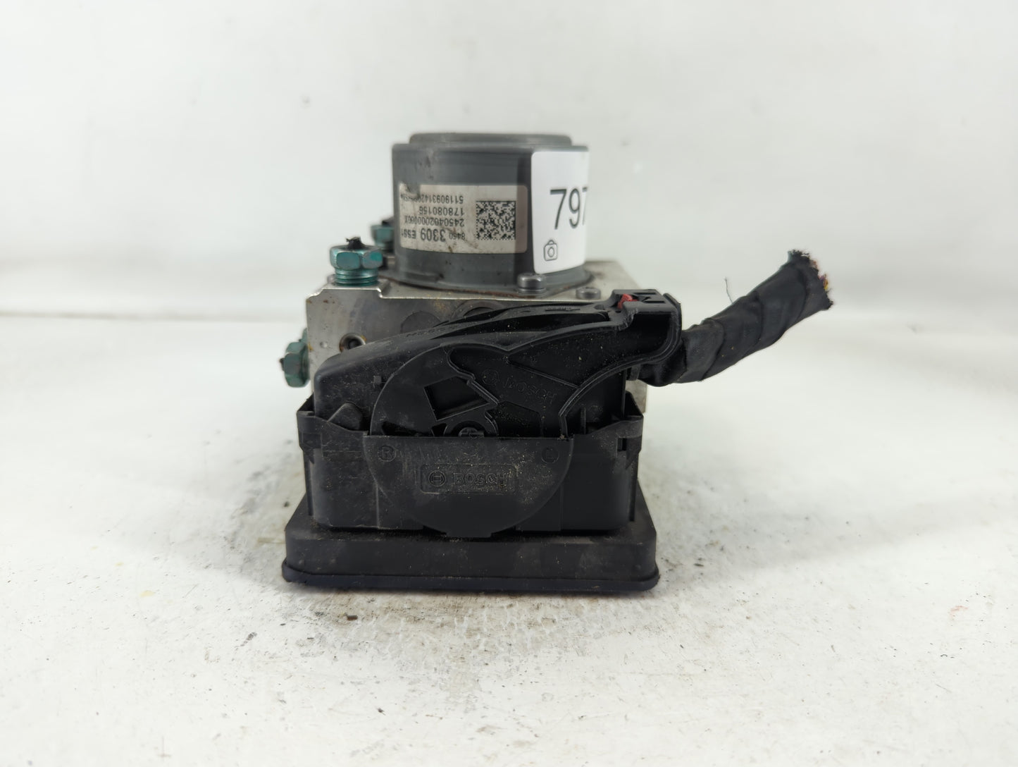 2019-2022 Chevrolet Traverse ABS Pump Control Module Replacement P/N:84503309 Fits Fits 2019 2020 2021 2022 OEM Used Auto Pa
