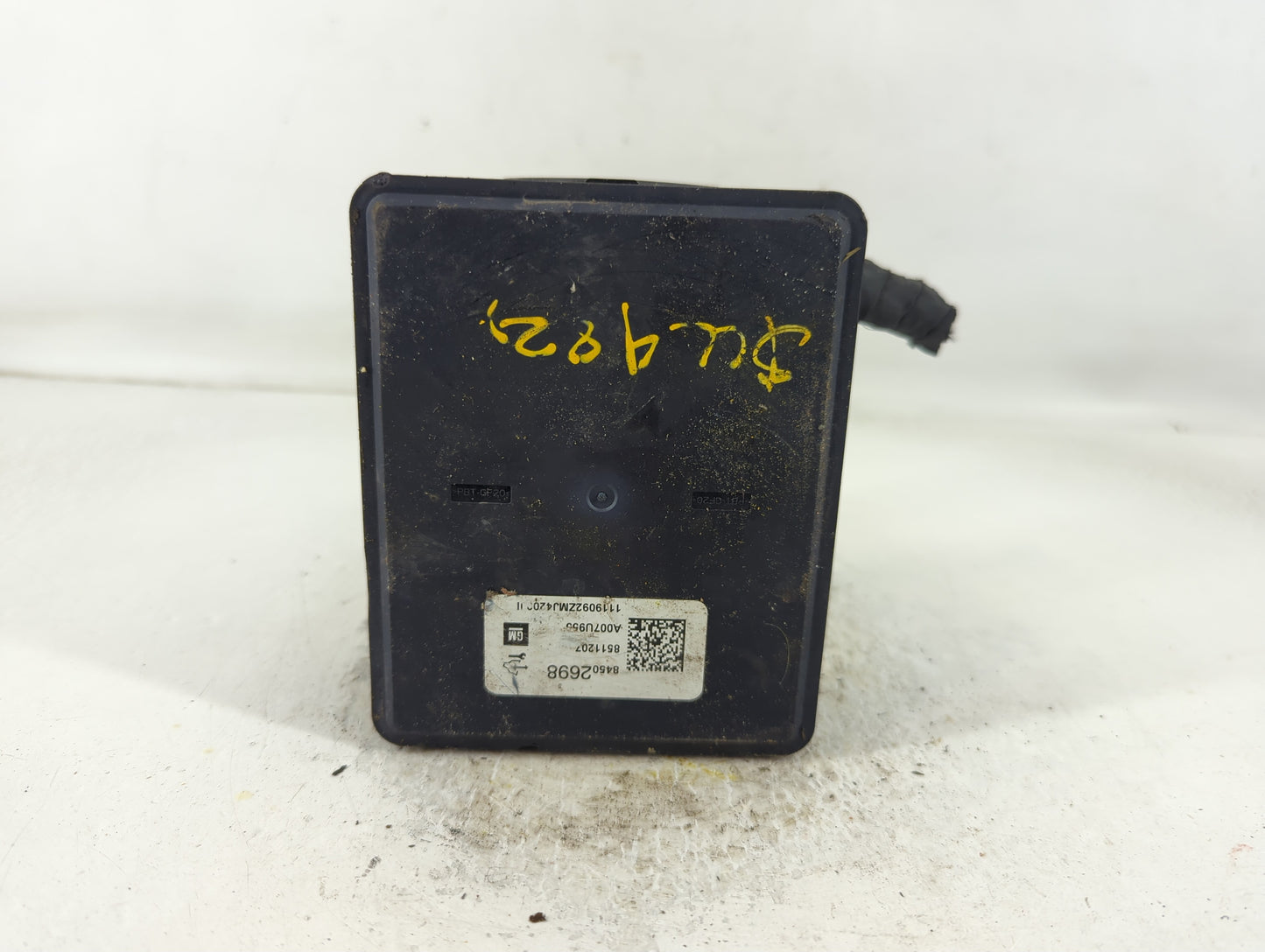 2019-2022 Chevrolet Traverse ABS Pump Control Module Replacement P/N:84503309 Fits Fits 2019 2020 2021 2022 OEM Used Auto Pa