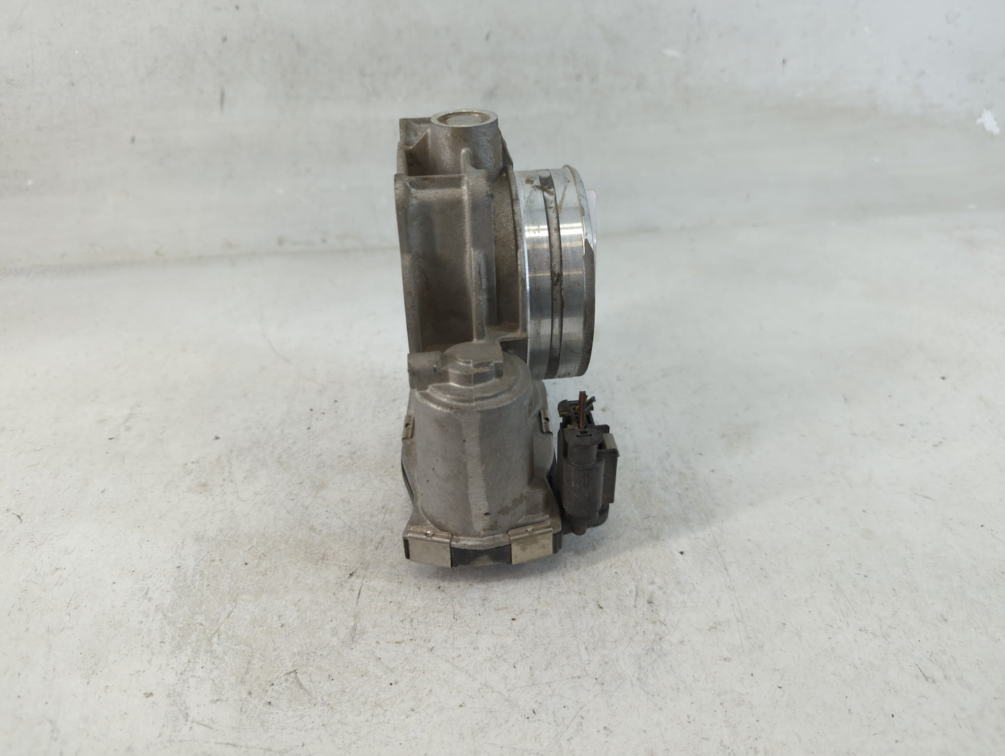 2017-2022 Chevrolet Traverse Throttle Body P/N:12670981AA Fits Fits 2012 2013 2014 2015 2016 2017 2018 2019 2020 2021 2022 O