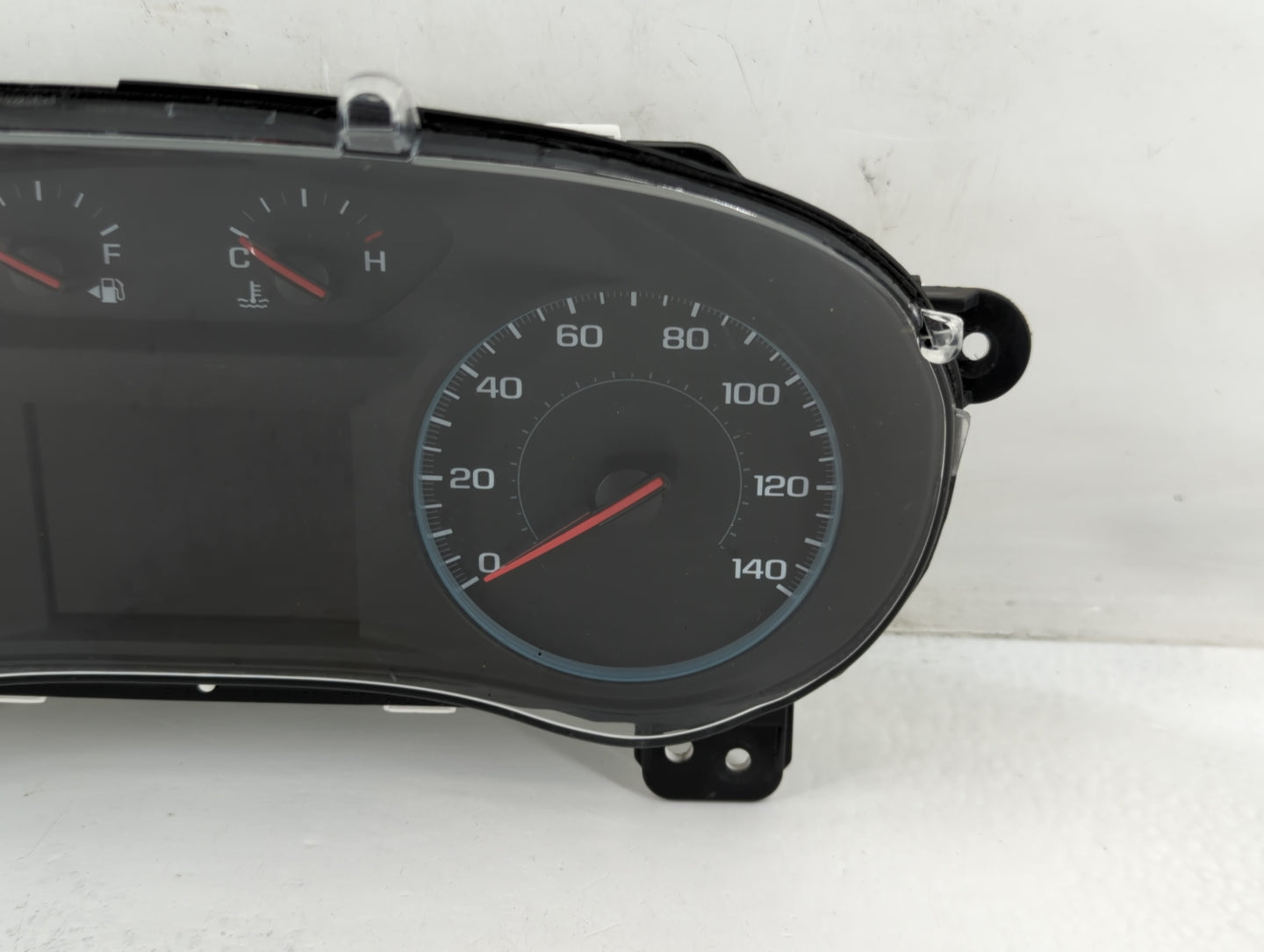 2019 Chevrolet Traverse Instrument Cluster Speedometer Gauges P/N:84542315 Fits OEM Used Auto Parts - Oemusedautoparts1.com