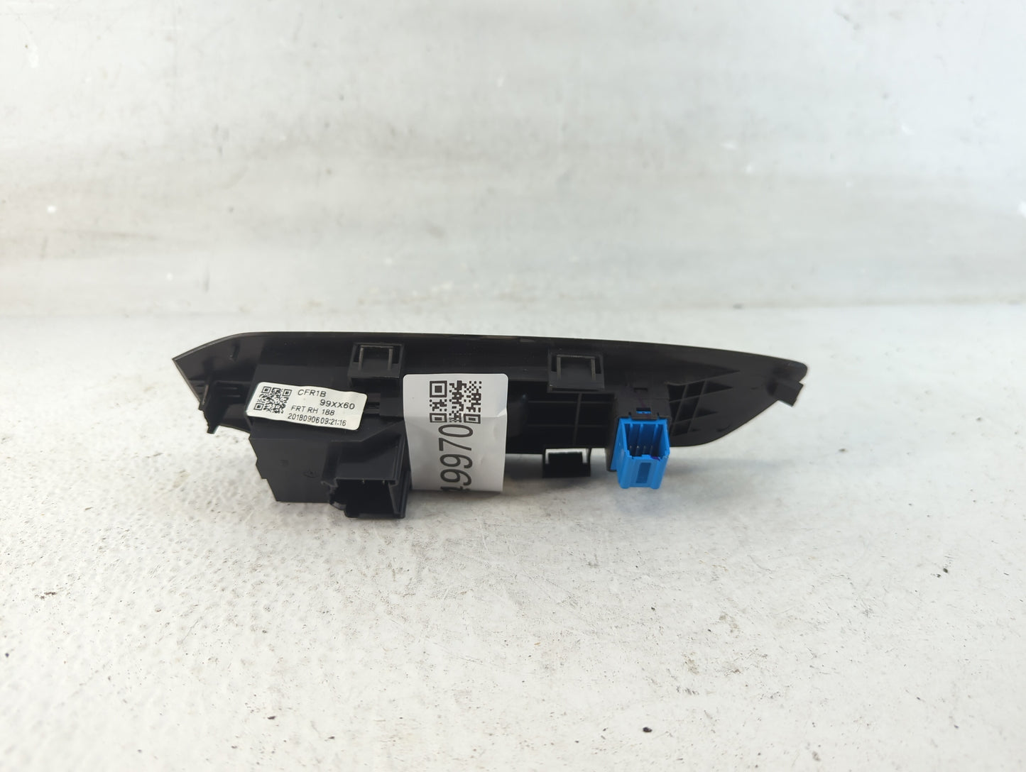 2017-2021 Chevrolet Trax Master Power Window Switch Replacement Driver Side Left P/N:2018090609 99XX60 Fits OEM Used Auto Pa
