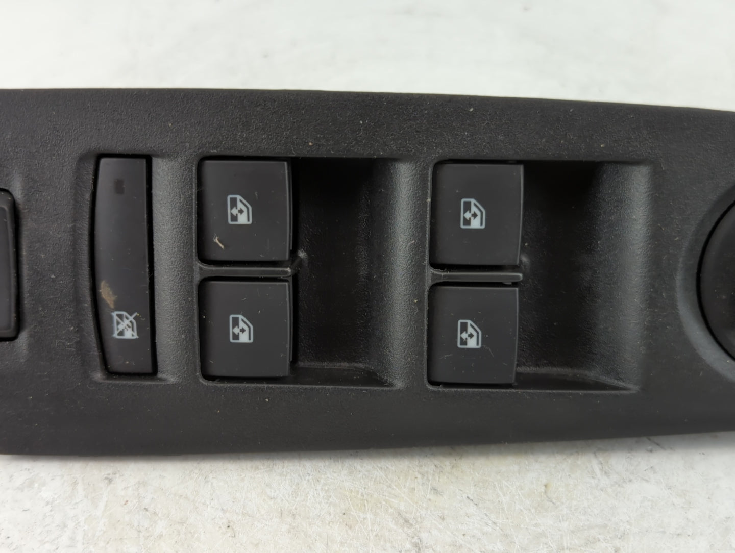 2017-2021 Chevrolet Trax Master Power Window Switch Replacement Driver Side Left P/N:22915128 Fits Fits 2017 2018 2019 2020 