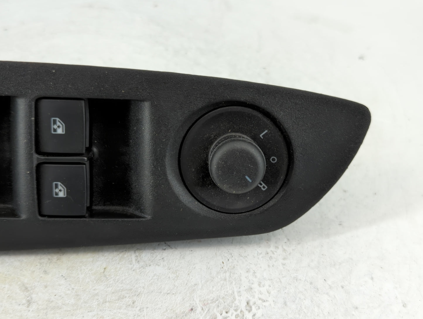 2017-2021 Chevrolet Trax Master Power Window Switch Replacement Driver Side Left P/N:22915128 Fits Fits 2017 2018 2019 2020 