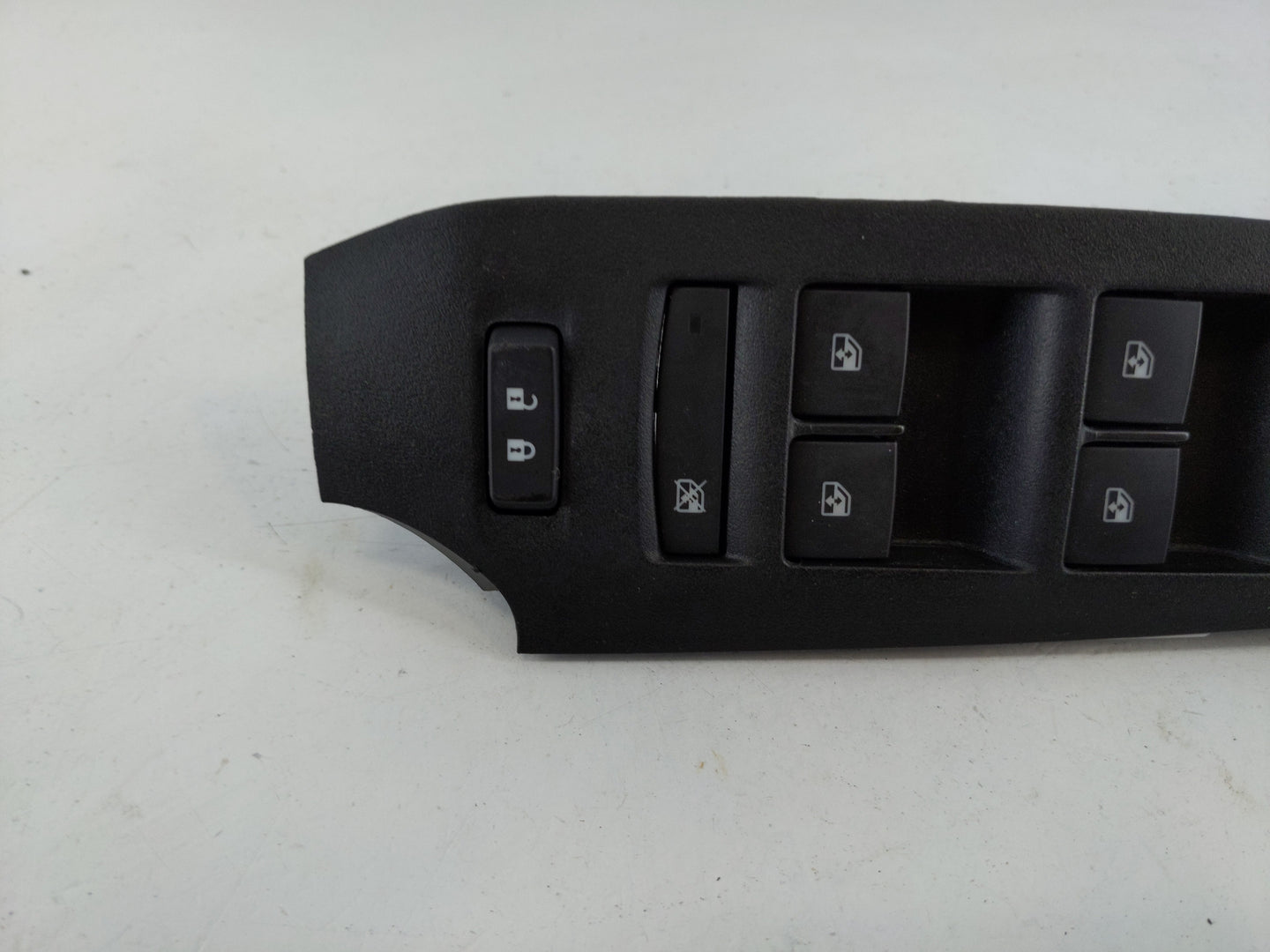 2017-2021 Chevrolet Trax Master Power Window Switch Replacement Driver Side Left P/N:42406141 22915128 Fits OEM Used Auto Pa