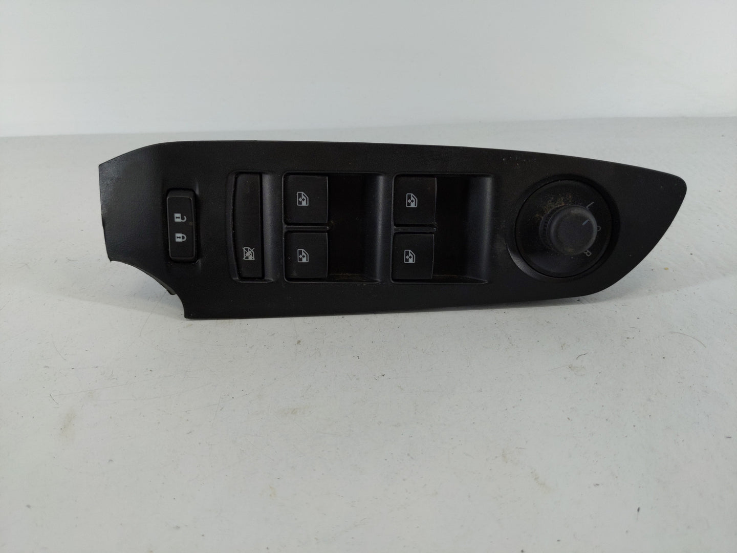 2017-2021 Chevrolet Trax Master Power Window Switch Replacement Driver Side Left P/N:13408454 22915128 Fits OEM Used Auto Pa