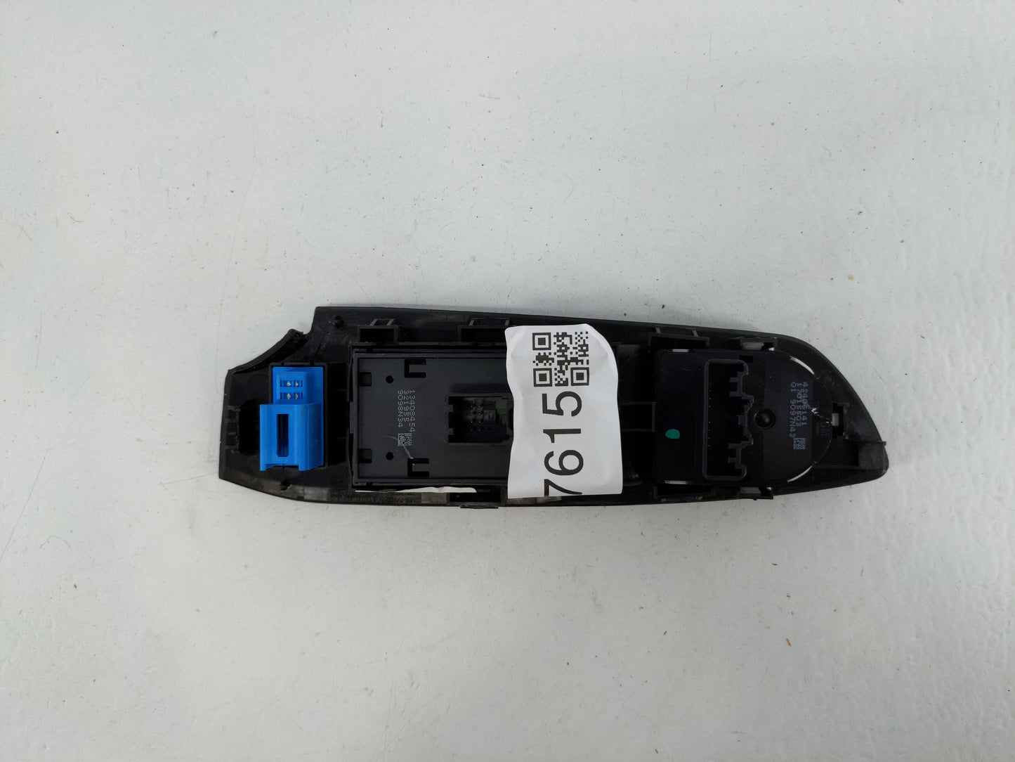 2017-2021 Chevrolet Trax Master Power Window Switch Replacement Driver Side Left P/N:13408454 22915128 Fits OEM Used Auto Pa