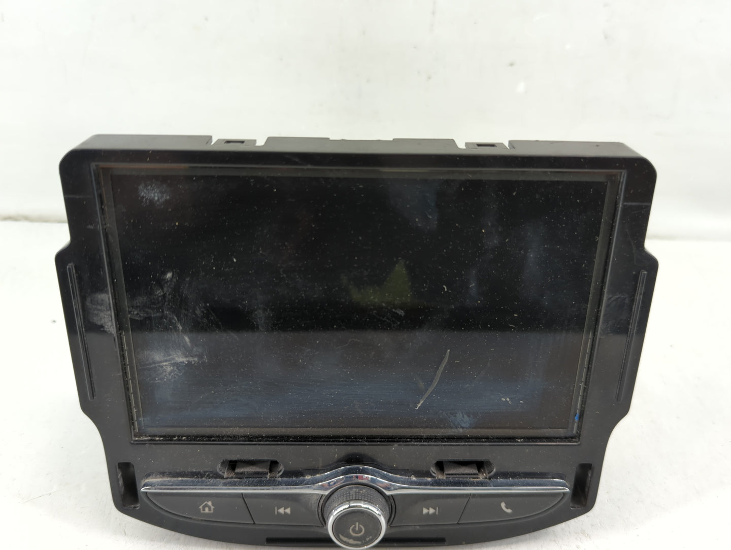 2018-2020 Chevrolet Trax Radio AM FM Cd Player Receiver Replacement P/N:84388576 Fits Fits 2018 2019 2020 OEM Used Auto Part